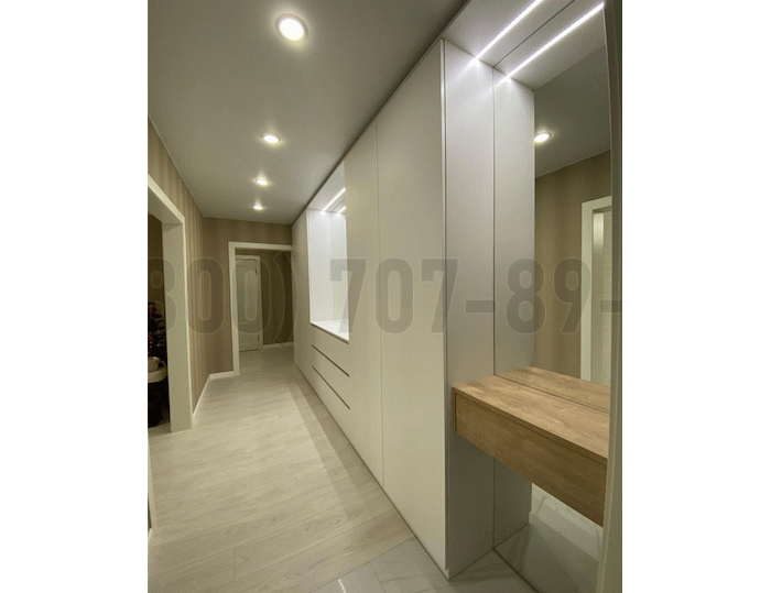 Узкий шкаф в Старой Купавне
